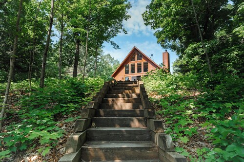 Dramatic Chalet Lake Home (PONTOON ET BATEAU DE PÊCHE GRATUITS Inclus)