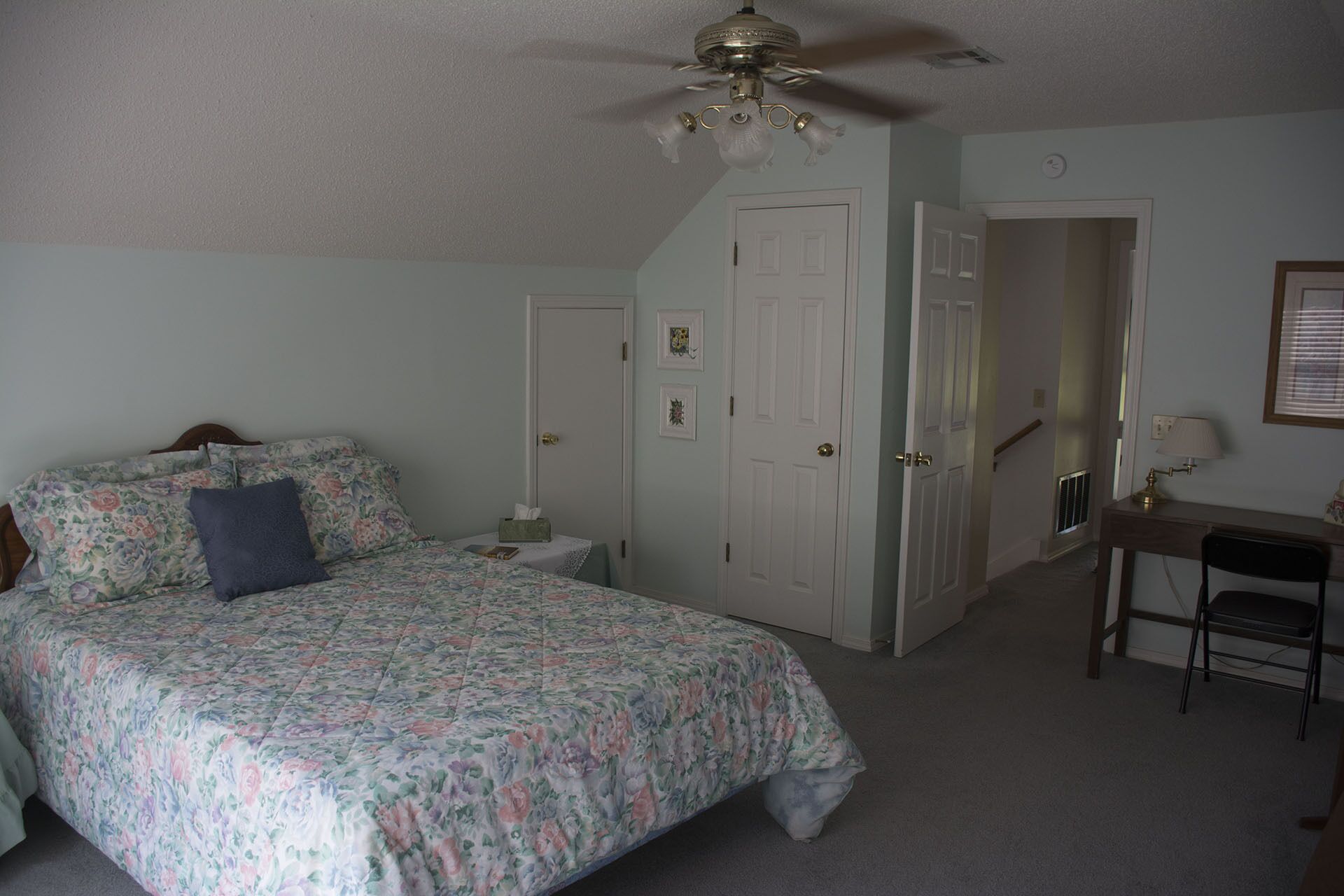 Beautiful Five Bedroom Home with a "Grand View" of the Lake