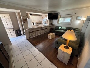 Smart TV, fireplace, books