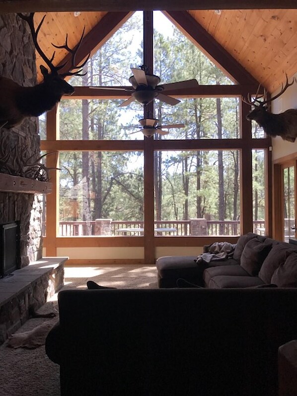 Interior - GORGEOUS CABIN IN THE PINES (Alpine)