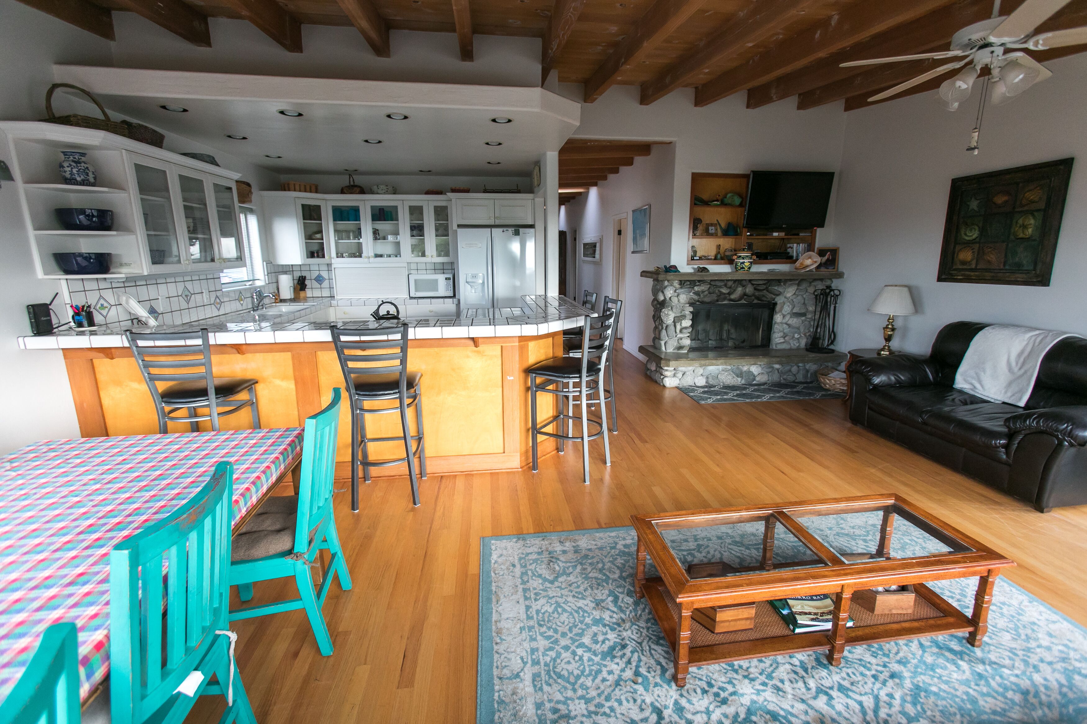 Just Steps to the Beach!