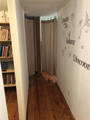 Interior - River-Front Cottage On The Juniata River (Hopewell)