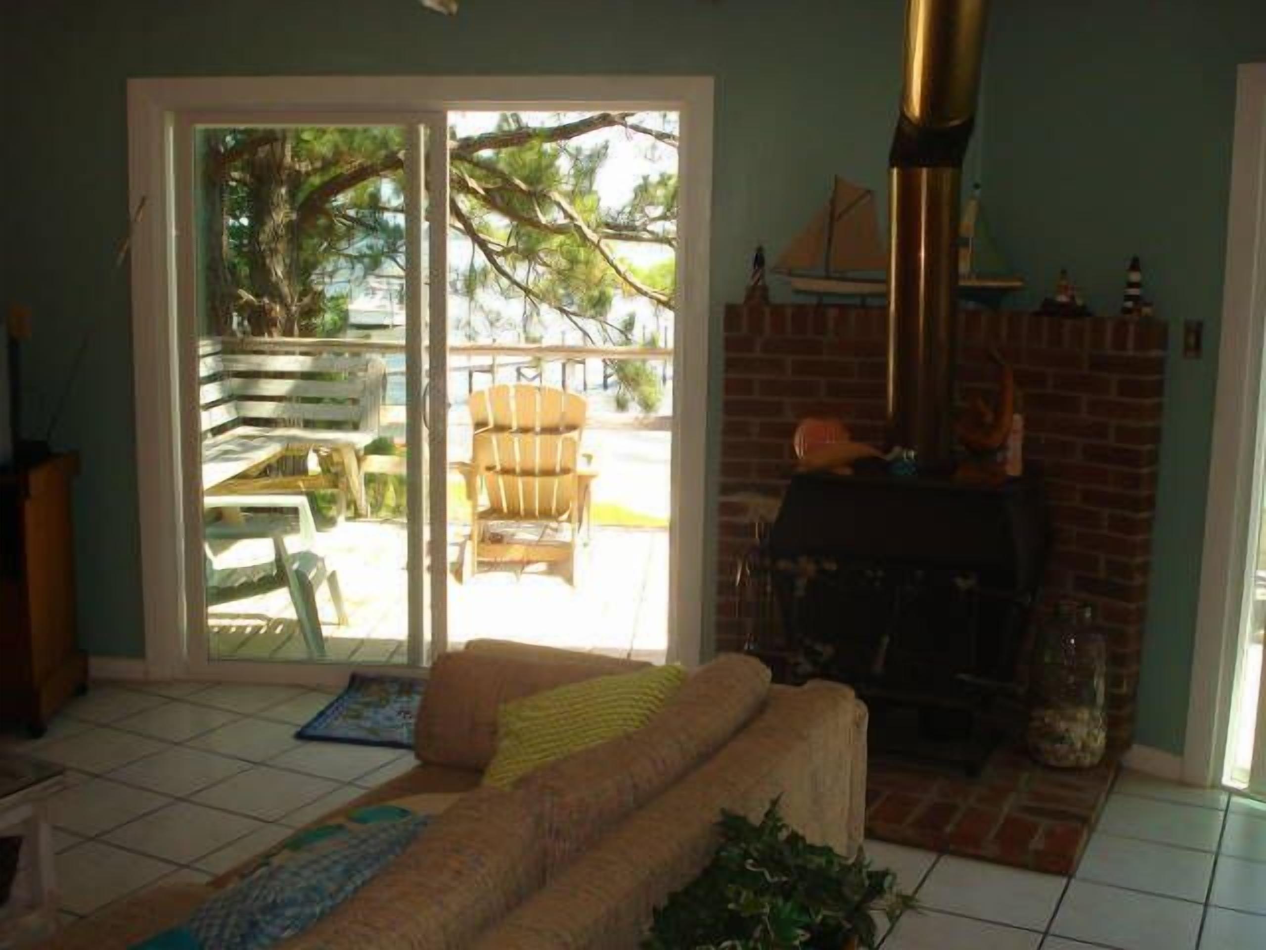 Bay Front--Private Beach-Unique Property- Snowbird Special 2024