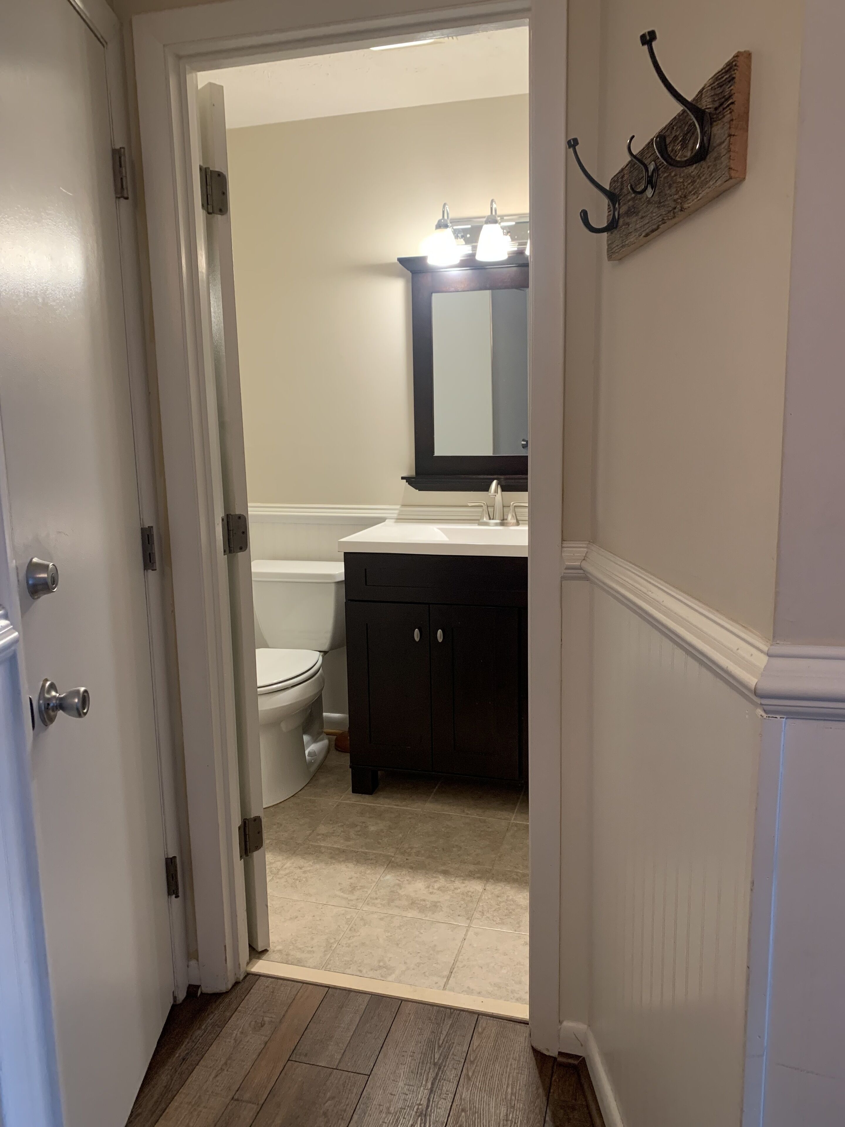 SKI IN SKI OUT! Next to Mountain Inn, Sleeps 4 Best location on mountain!