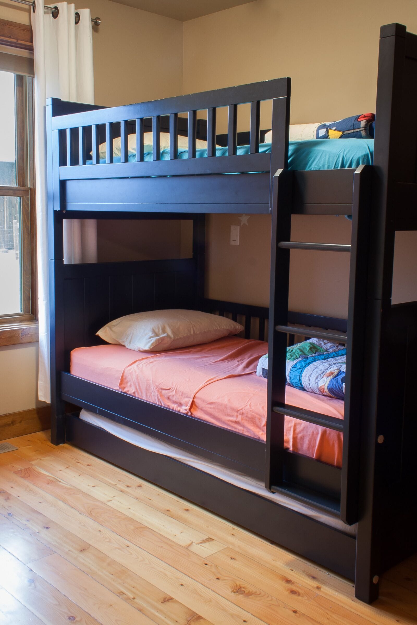 ABC acres' Guest House - Agritourism & Adventure in Montana's Bitterroot Valley!