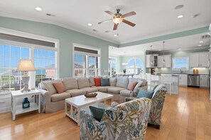 Smart TV, DVD player