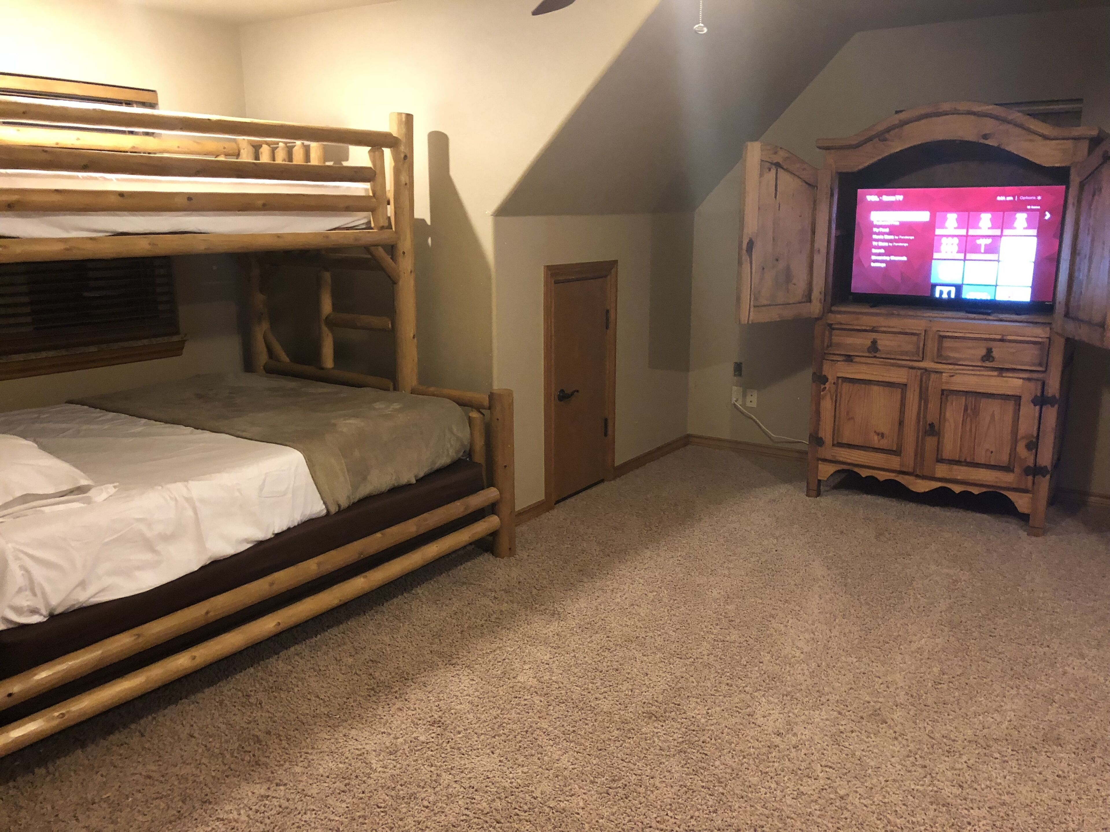 French Country Estate and Family Resort - Pool and Spa in OKC limits