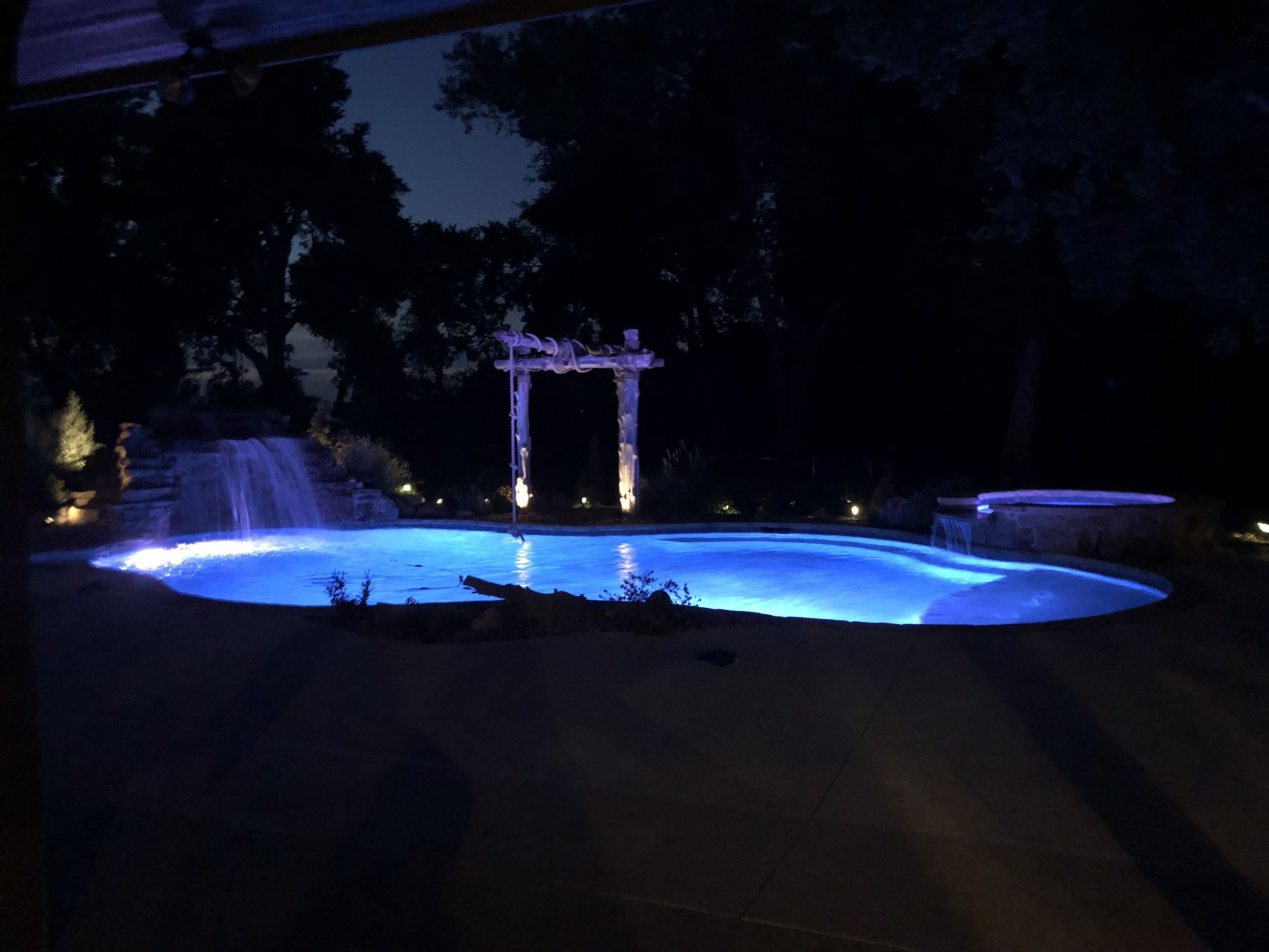 Piscina a l'aire lliure i piscina climatitzada 