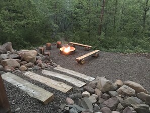 Property grounds - Northern Comfort Overlooking Caribou Lake- Spacious and Secluded (Lutsen)