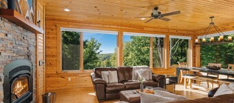 Northern Comfort med utsikt över Caribou-sjön - rymlig och avskild