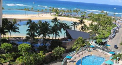 Family friendly unit with fabulous Ocean/Lagoon view