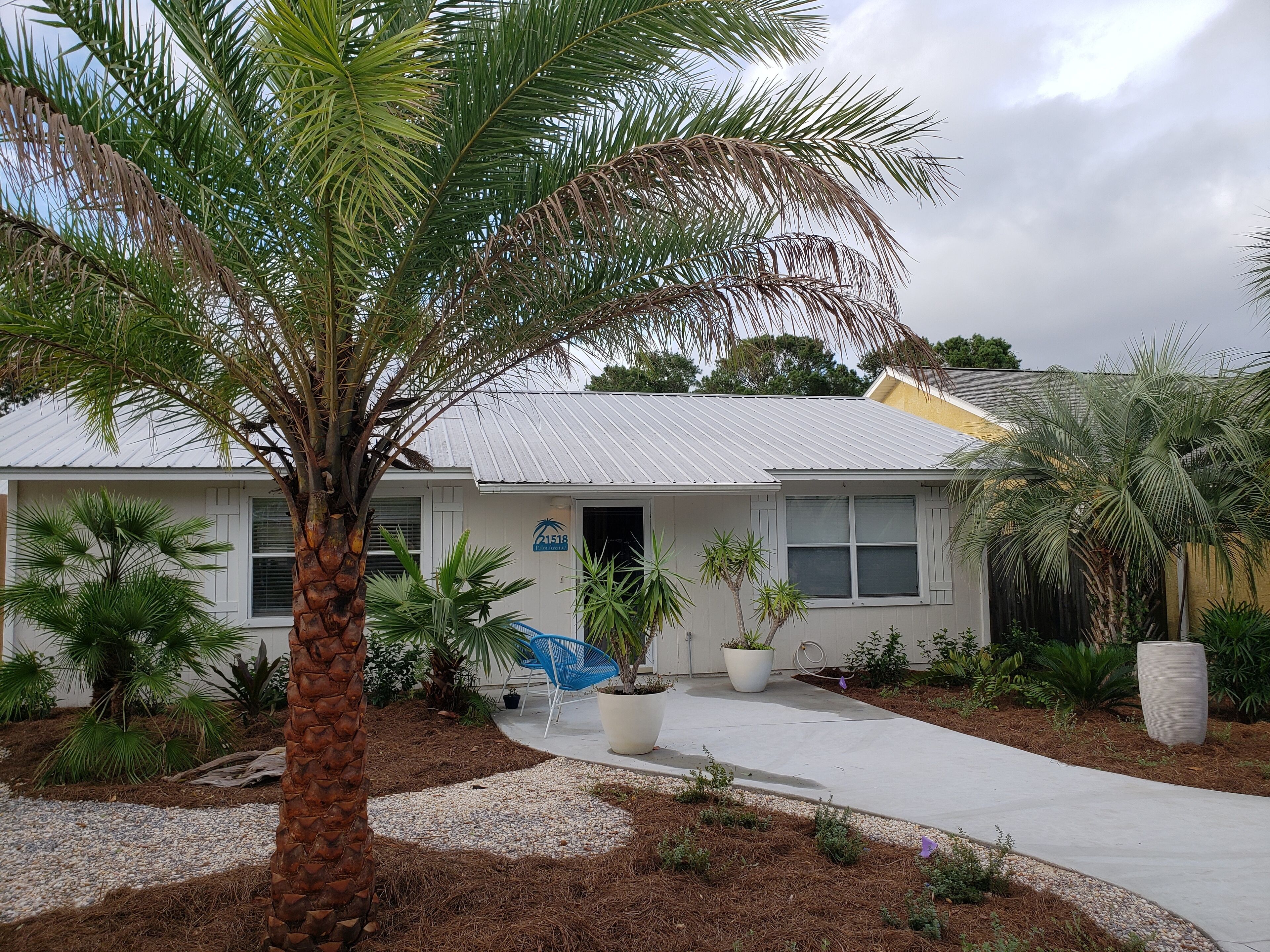 Near Beautiful Gulf Waters - Stylish Private Cottage