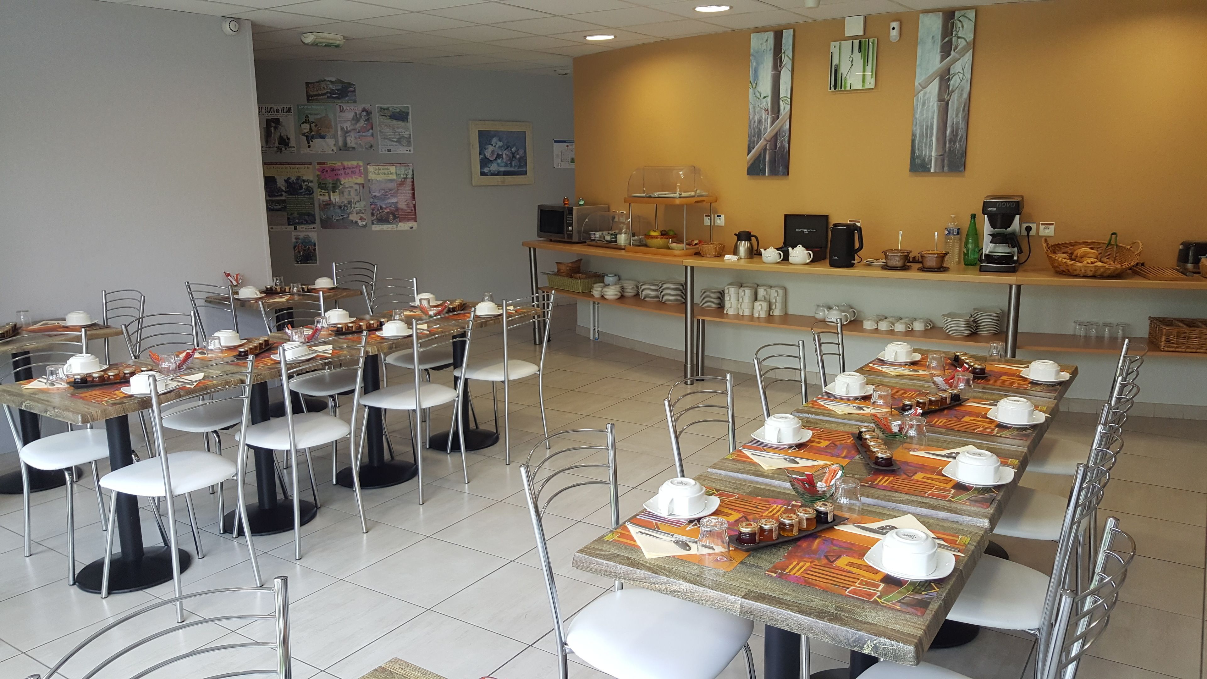 daily buffet breakfast (eur 10 per person)