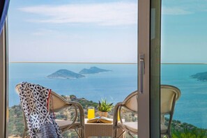 Villa, 4 Schlafzimmer, eigener Pool | Ausblick vom Zimmer