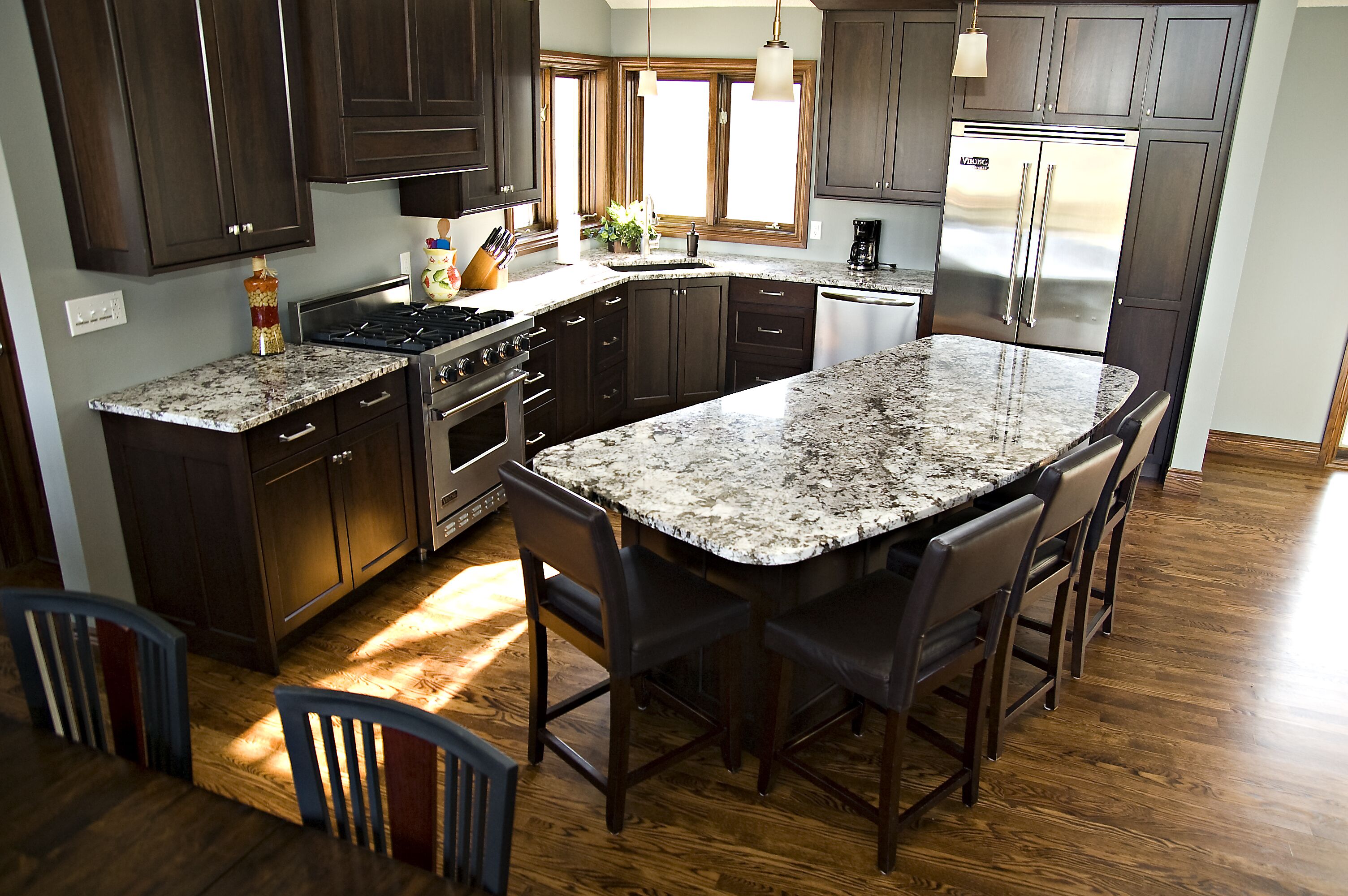 Stunning 5 bedroom home great for groups of all kinds