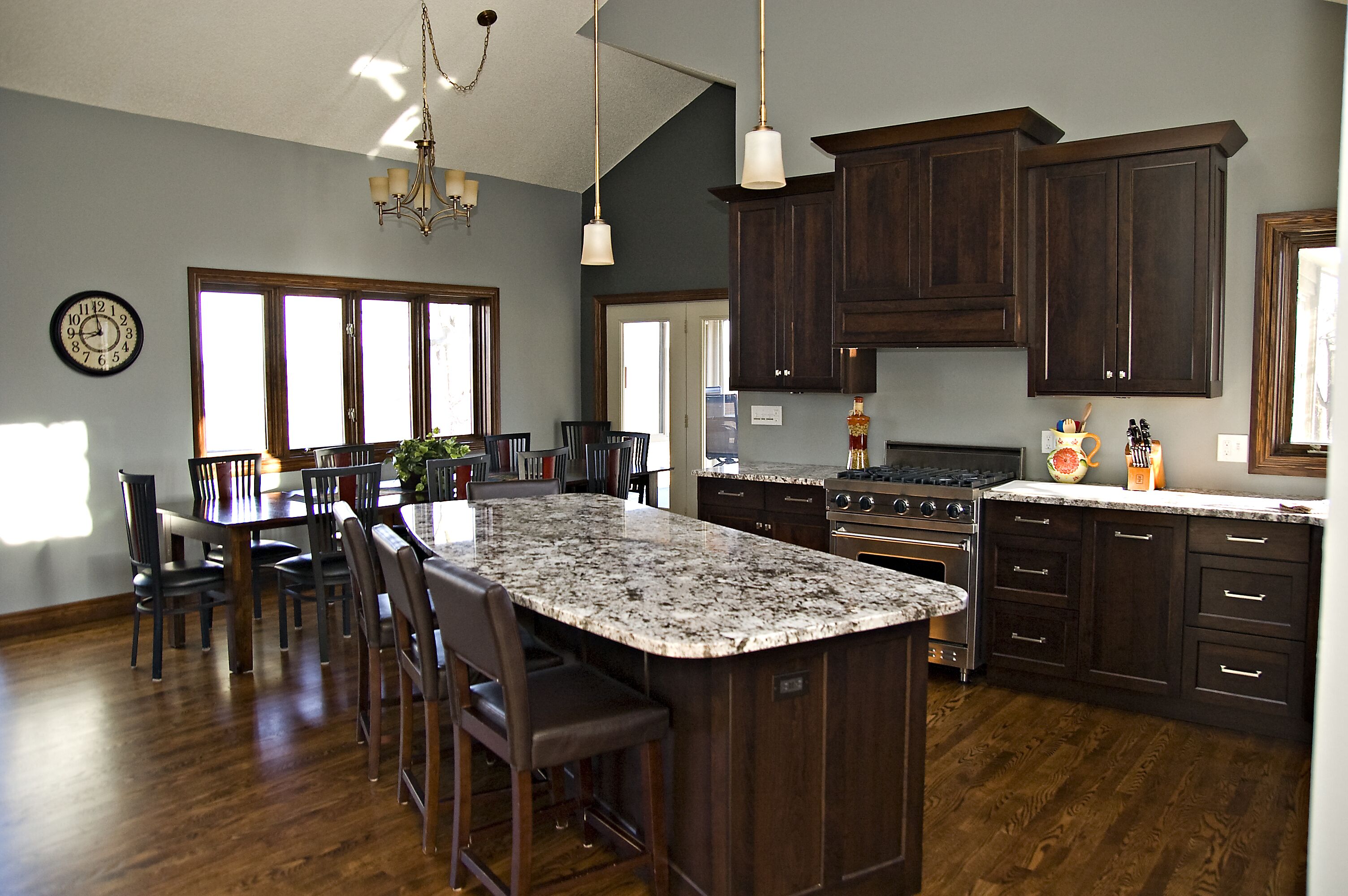 Stunning 5 bedroom home great for groups of all kinds