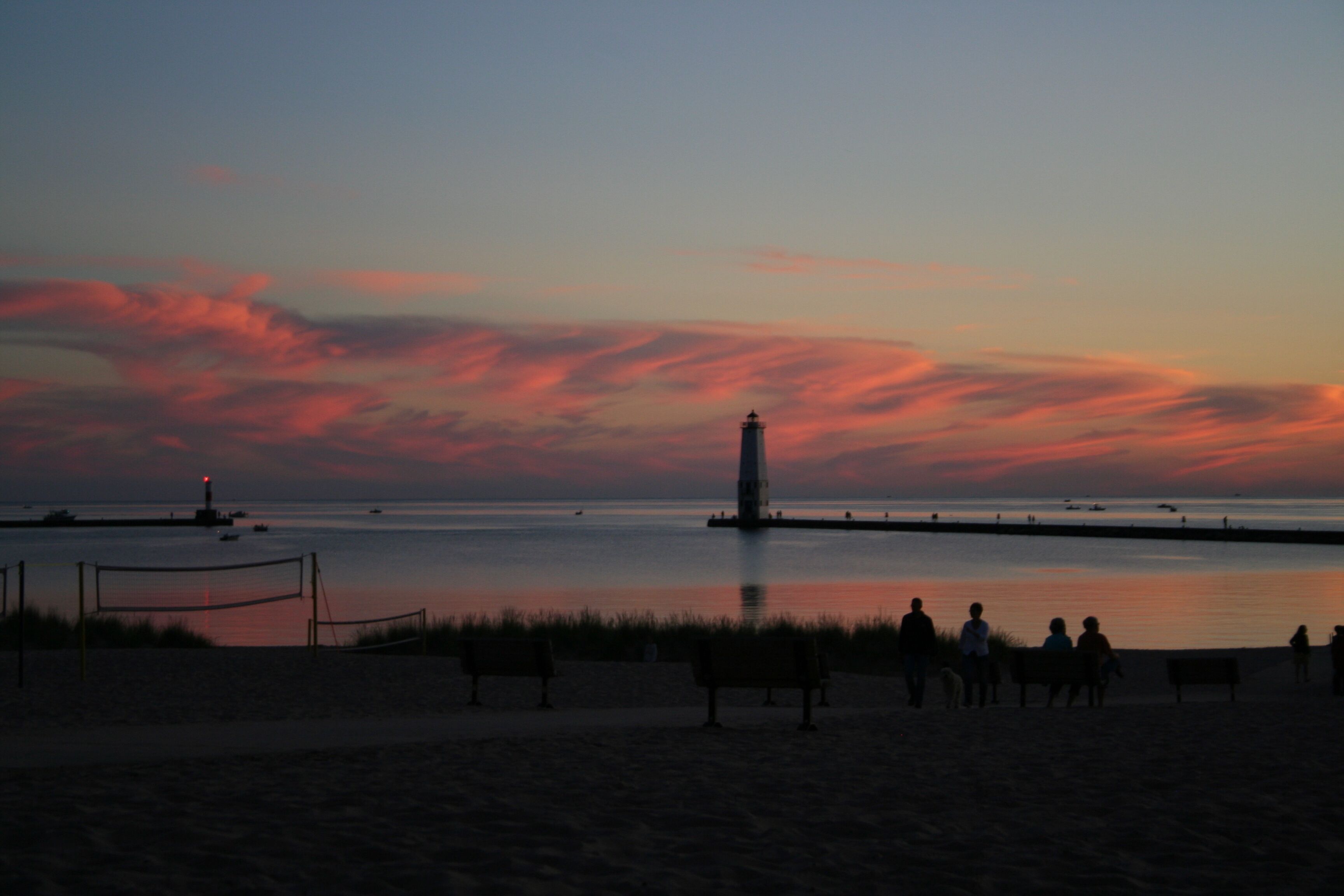 Plage à proximité, chaises longues