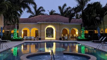 Alberca al aire libre