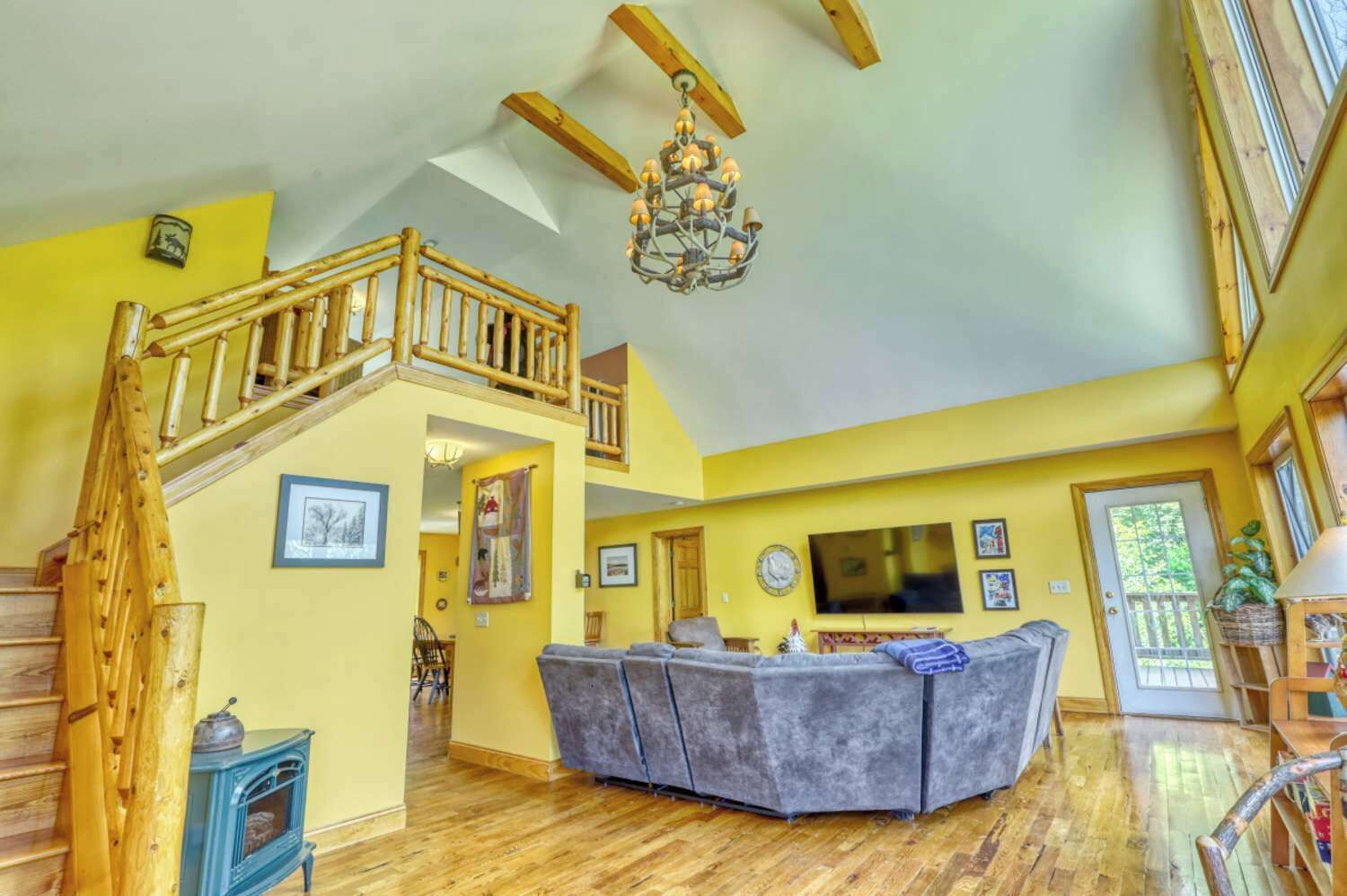 Smart TV, fireplace, video games, DVD player