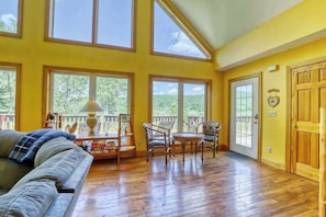 Smart TV, fireplace, video games, DVD player