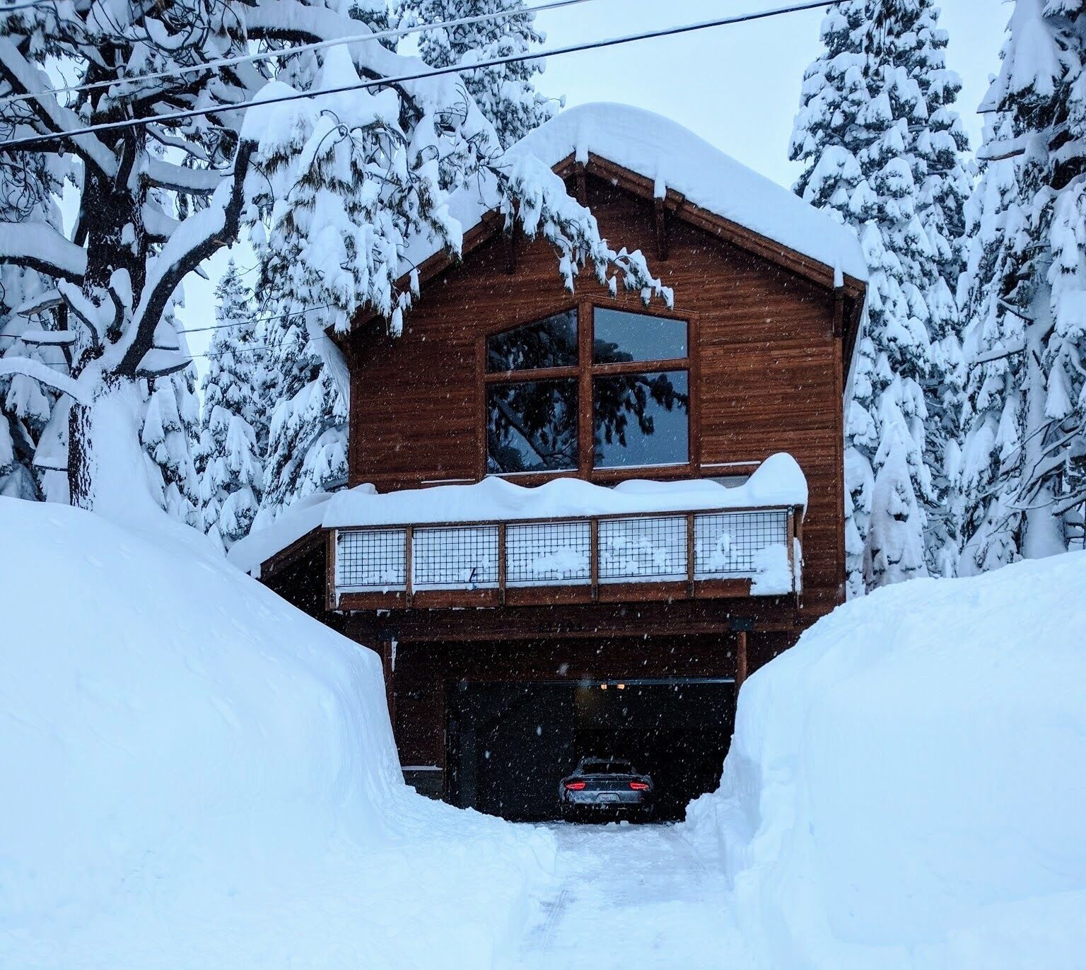 Luxury new house w/ 3 Master Suites, Chefs Kitchen, Tahoe Donner