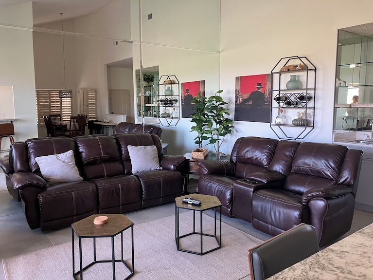 3 Br/3 Ba Pga West Condo On Stadium Course 245390 - La Quinta, CA