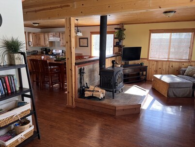 Spacious convenient home in Talkeetna *New Sauna*