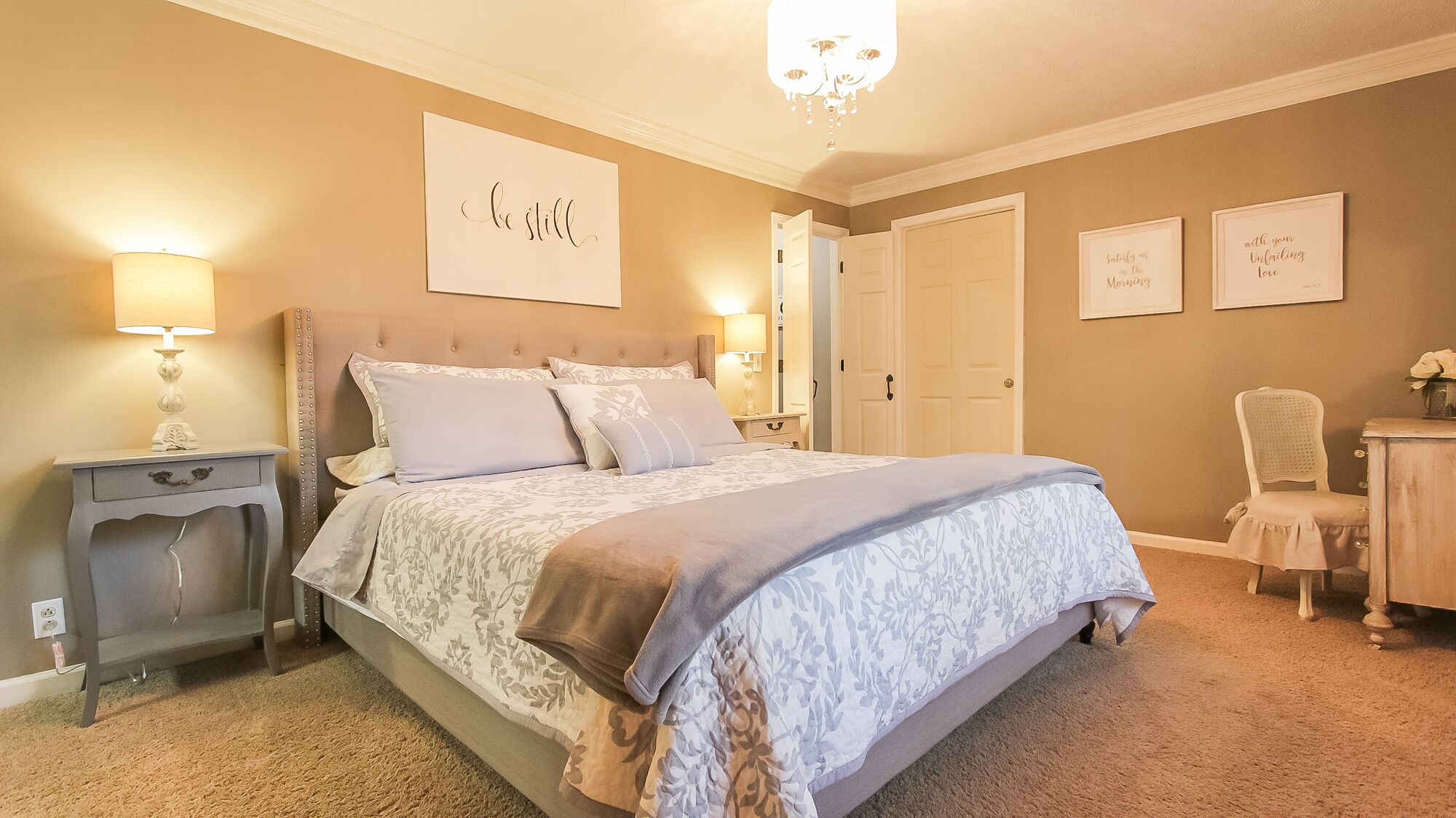 3 chambres, bureau, fer et planche à repasser, Wi-Fi gratuit