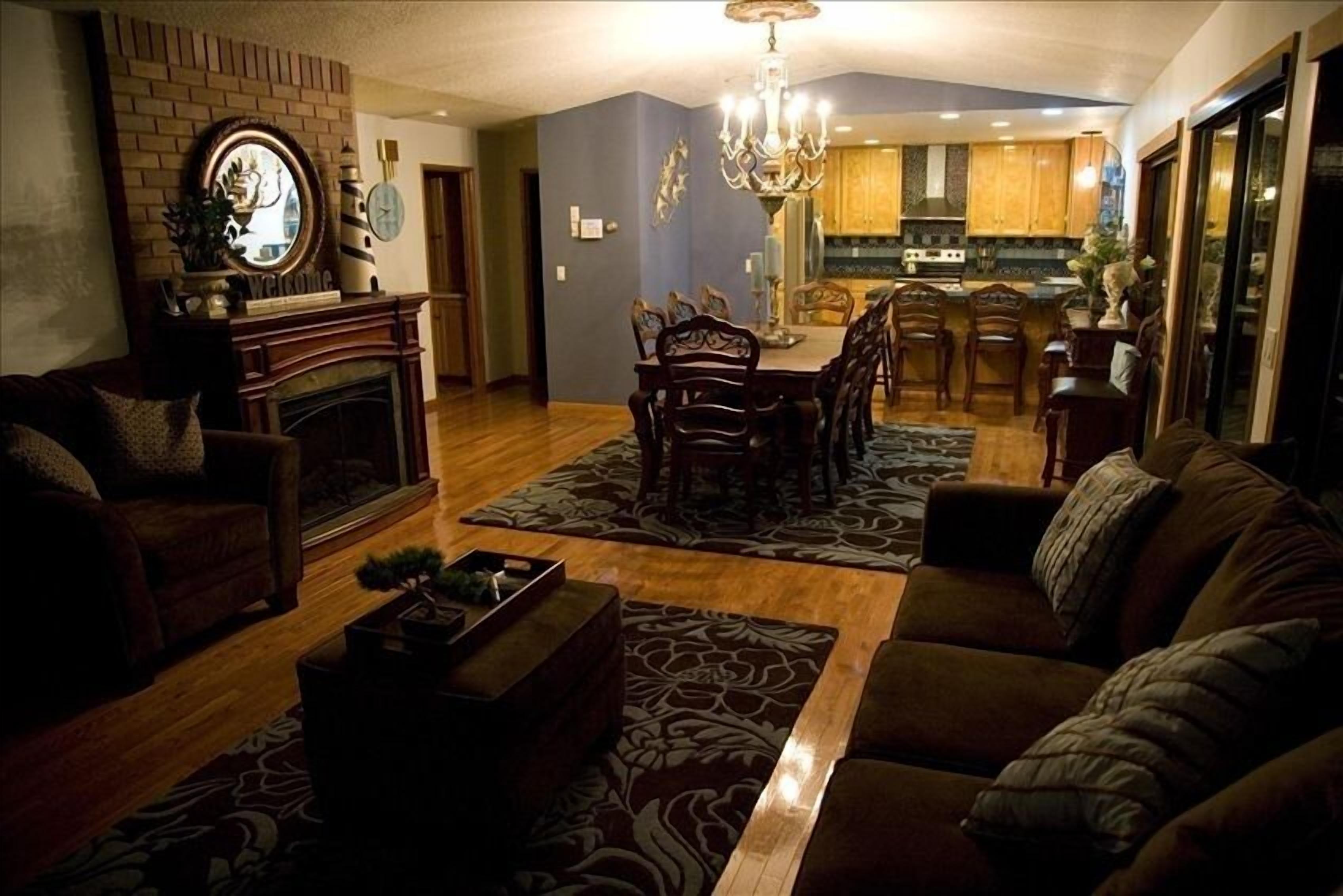 Majestic View, Luxury Home, Corp Retreat, Sauna, Roads End