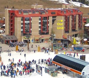 Our unit's location at the base of the American Eagle lift in Center Village.