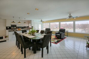 Dining - family vacation, BOATING, with heated pool Waterfront Lake wylie home -hot tub  (Charlotte)