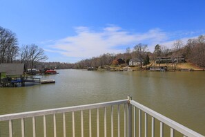 Property grounds - family vacation, BOATING, with heated pool Waterfront Lake wylie home -hot tub  (Charlotte)