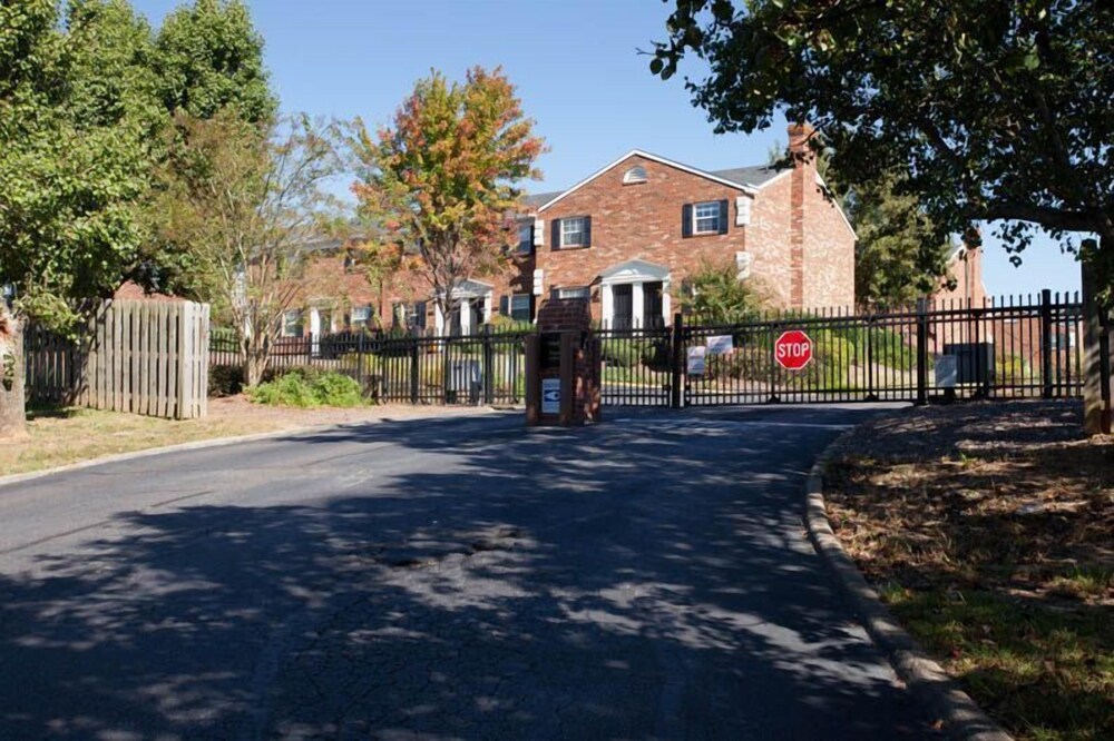 Beautifully furnished condo right next door to the Augusta National!