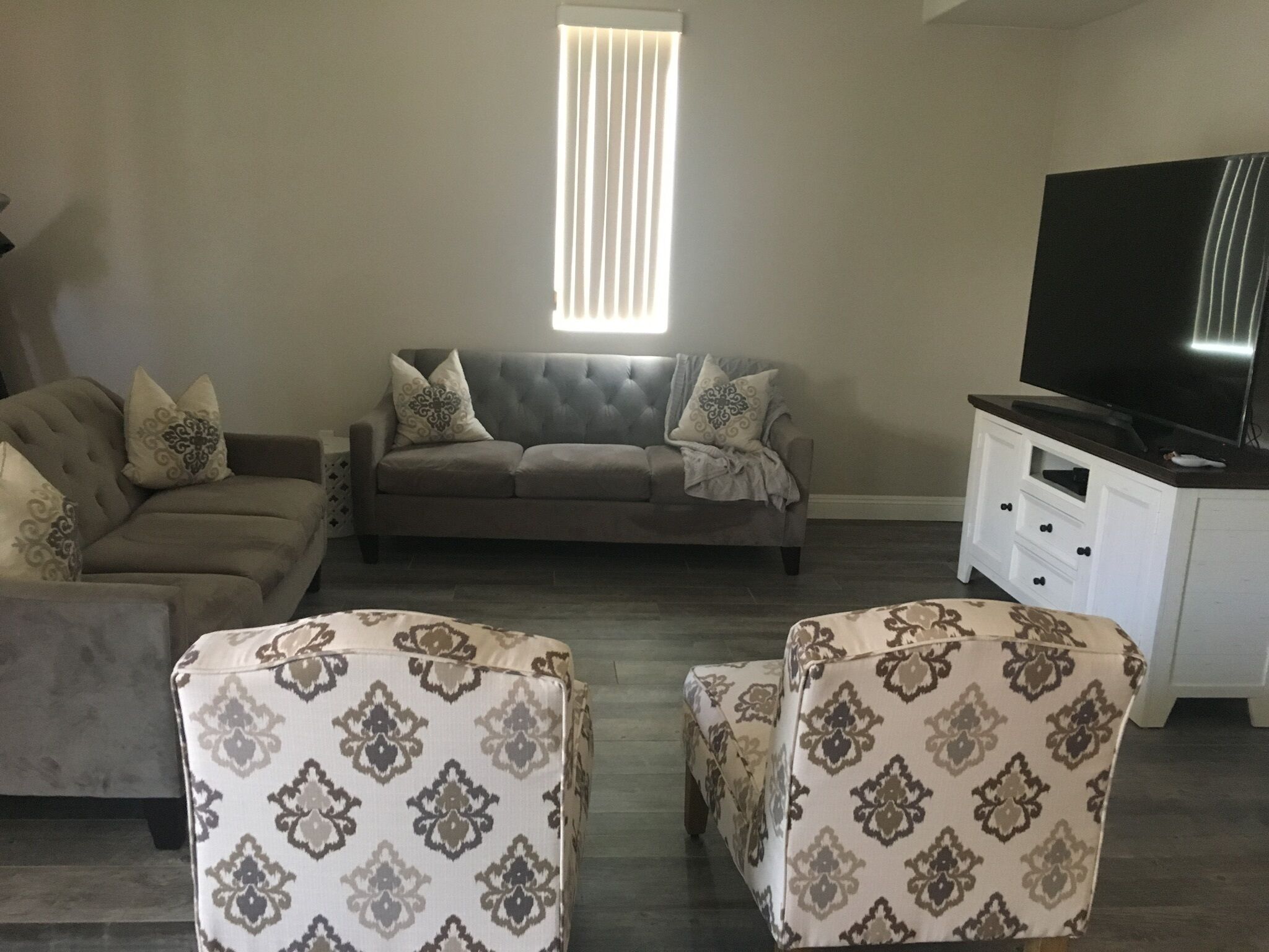 Only 1 Mile away from Coachella Festival/Stagecoach!  