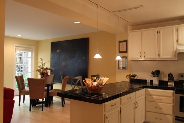 Fridge, microwave, dishwasher, coffee/tea maker