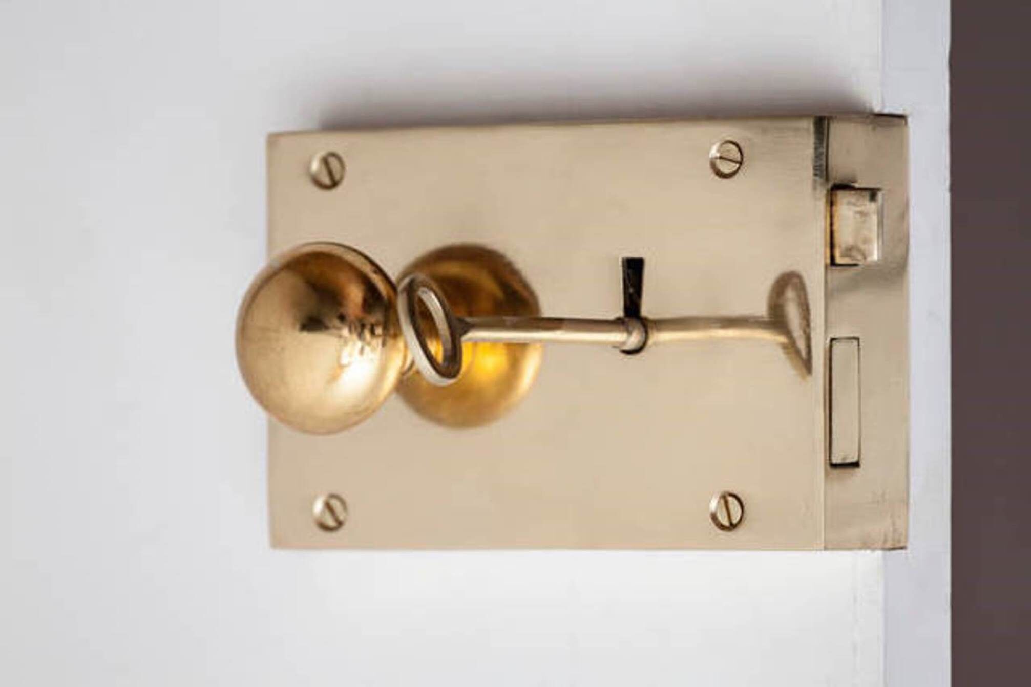 2 bed apartment in historic Soho house central London