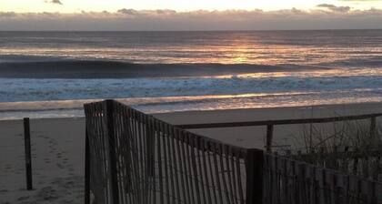 A Charming Beach Condo 3rd House from the Ocean