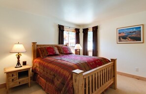 4 Schlafzimmer, Bügeleisen/Bügelbrett, Reisekinderbett, WLAN