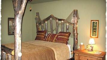 5 bedrooms, iron/ironing board, free WiFi, bed sheets