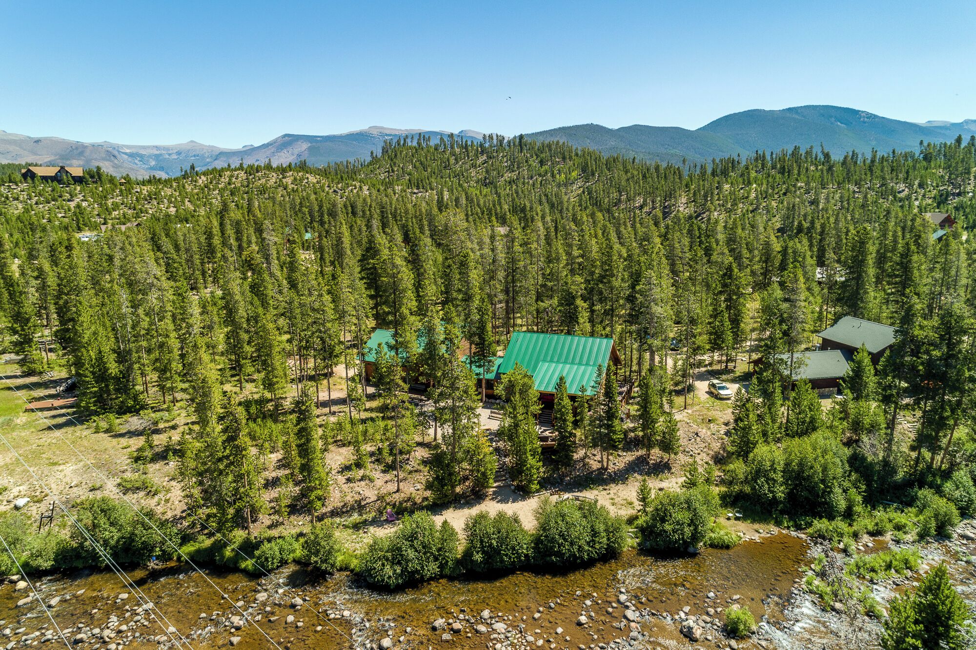 RiverSong Reunion Lodge