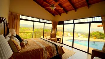 3 chambres, bureau, fer et planche à repasser, Wi-Fi gratuit