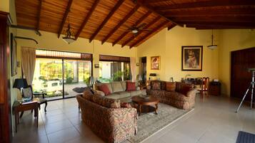 TV connectée, lecteur de DVD, imprimantes