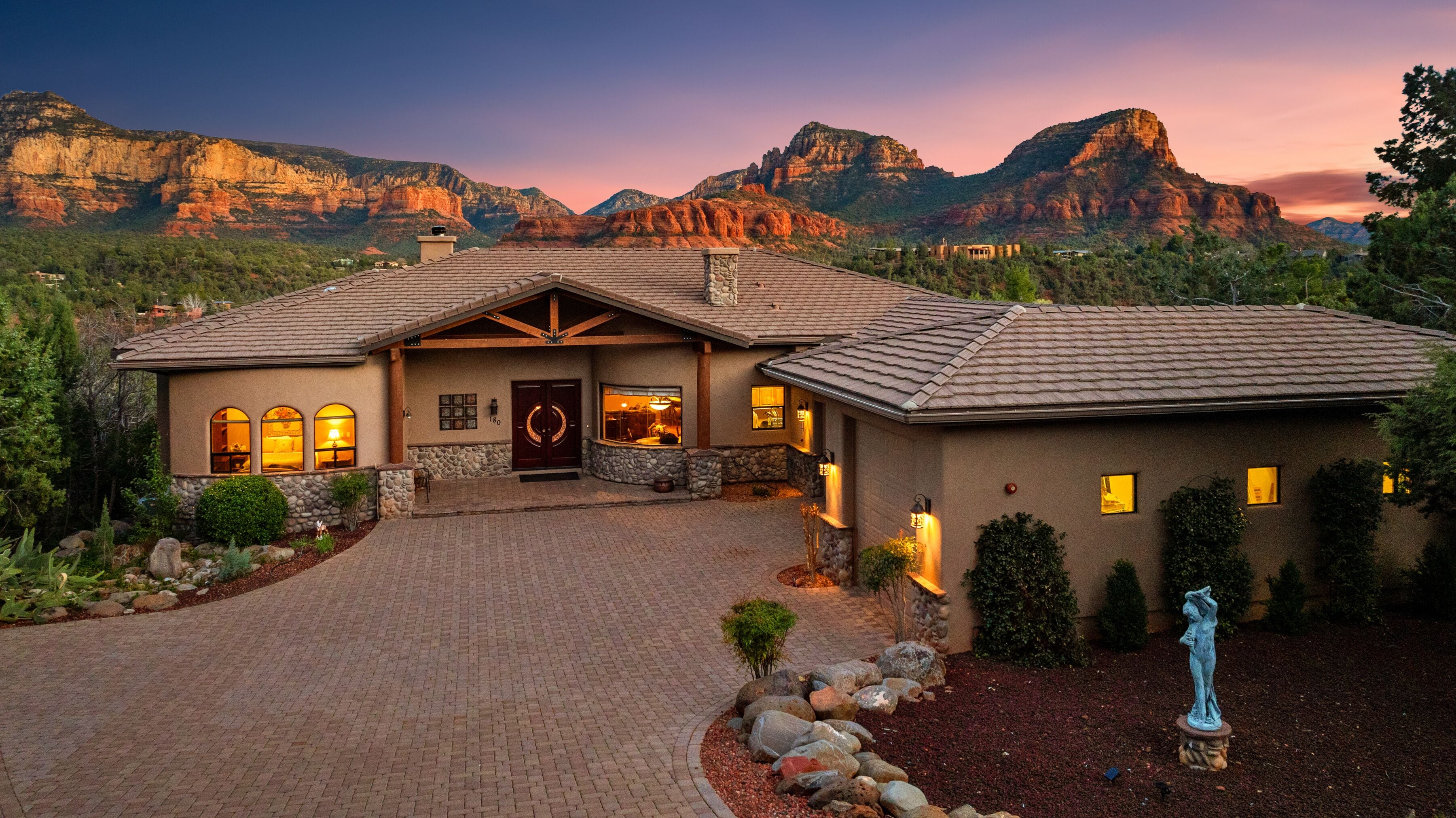 Premier Sedona 5 Bedroom Home Best Location Spectacular Views Sleeps 14