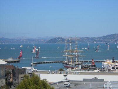 Espectacular bahía y la ciudad Vistas