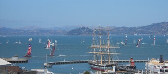 Spectacular Bay and City Views