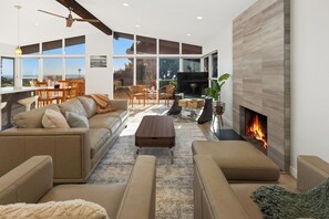 Smart-TV, Kamin