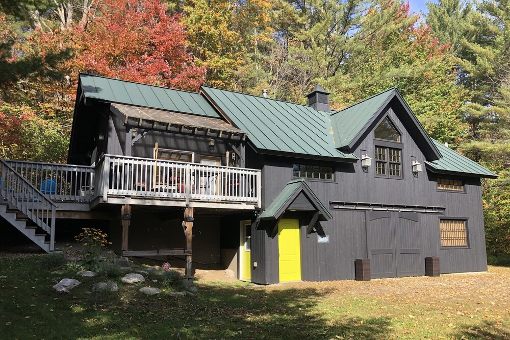Perfect VT getaway home for family or friends. Ideal location close to all