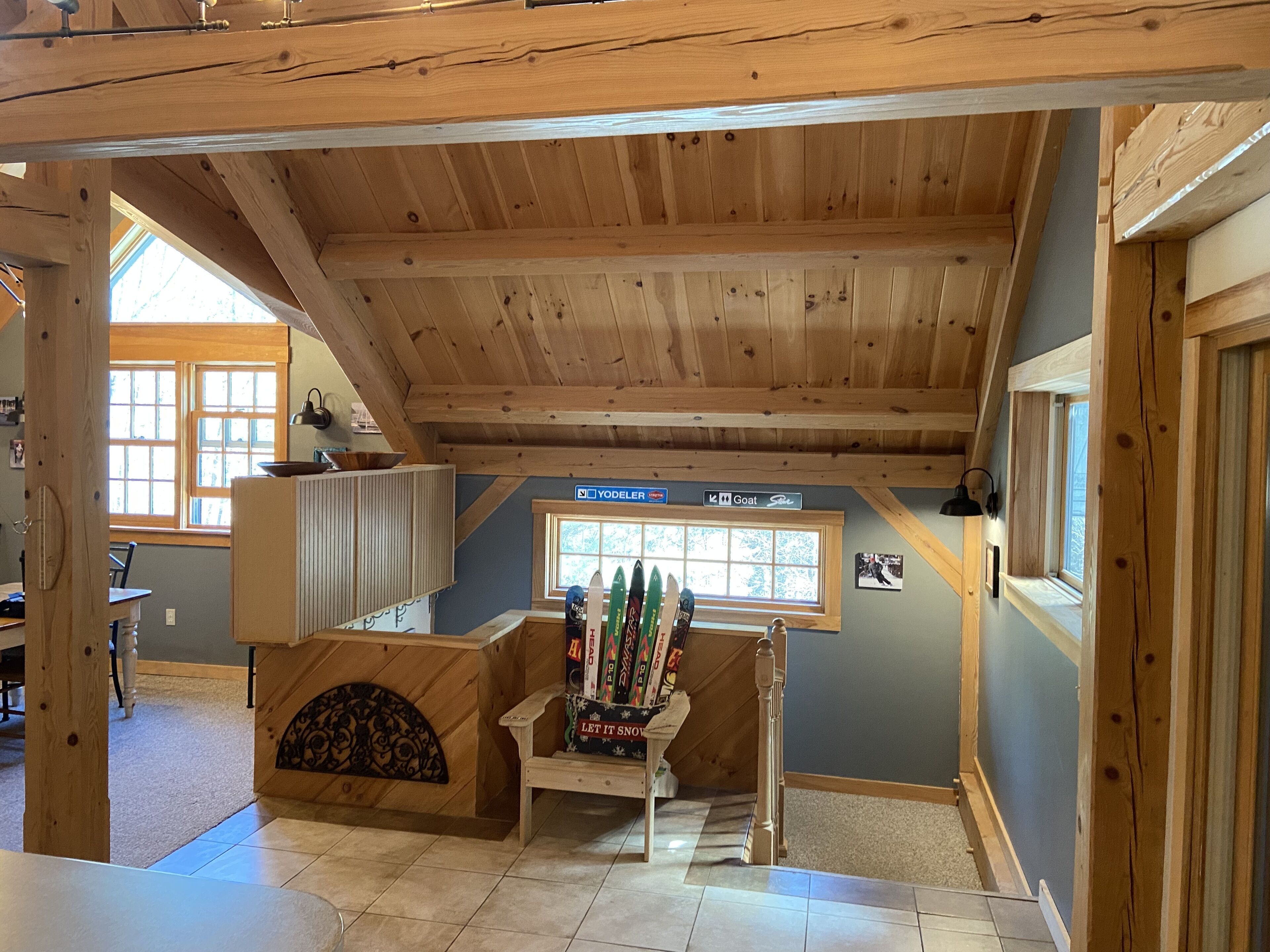 Perfect VT getaway home for family or friends. Ideal location close to all