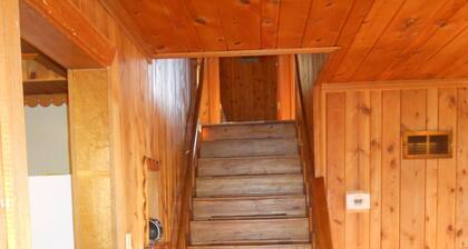 Affordable, Family Friendly, Charming 2 Bedroom Home In The City Of Custer.