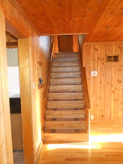 Affordable, Family Friendly, Charming 2 Bedroom Home In The City Of Custer.